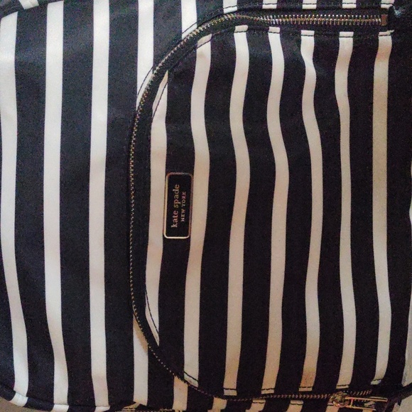 Kate Spade Black & White Backpack large - Picture 4 of 16